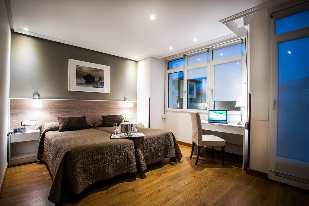 Hotel Don Pepe Ria ريباذيسييّا المظهر الخارجي الصورة